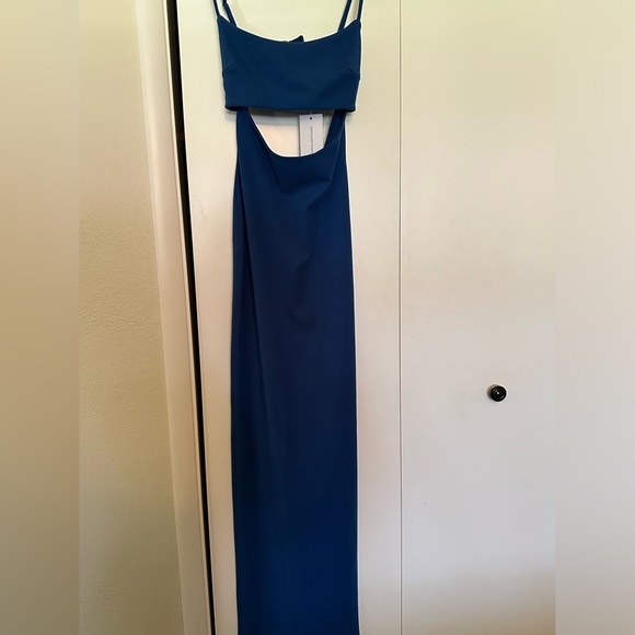Lovers & Friends Layla Maxi Dress - Picture 4 of 8